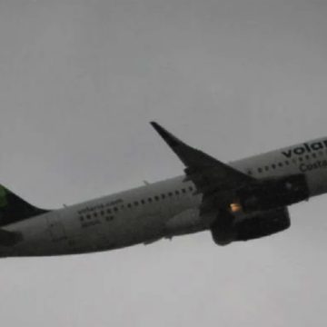 Vuelo de Volaris se desvía a Hermosillo por falla de presurización