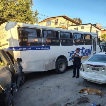 bbb (2) Settepi ignora fallas mecánicas: camión sin frenos provoca carambola en El Florido