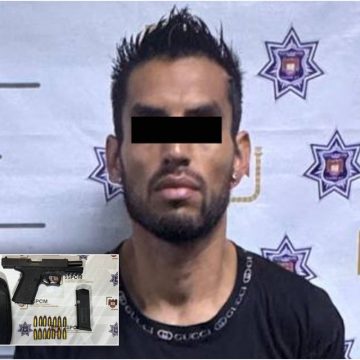 Detienen en Tijuana a hombre armado con orden de aprehensión activa