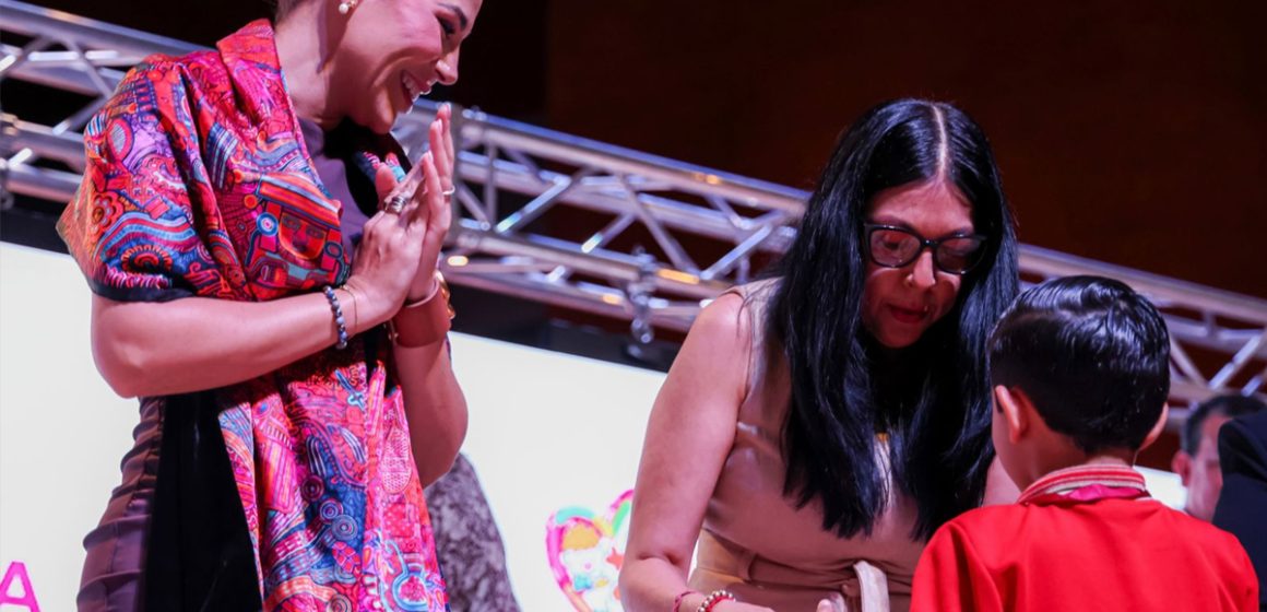 Avanza BC en transparencia del servicio público y combate frontal a la corrupción: gobernadora Marina del Pilar