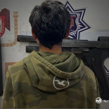 Detienen a menor armado tras asalto en Camino Verde