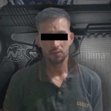 fsdf Ciudadanos y Policía detienen a hombre armado en Las Torres Parte Alta