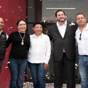 nbnb Ismael Burgueño asiste a la apertura de la Universidad Nacional Rosario Castellanos en Tijuana