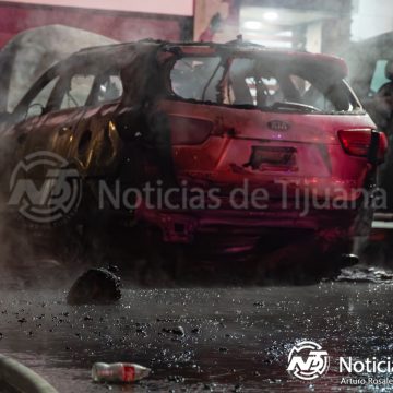 Detienen a pareja que provocó incendio de vehículo en la Zona Norte