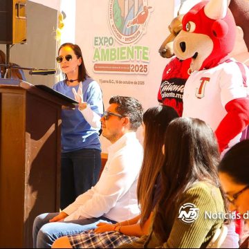 Miles de estudiantes asisten a la Expo Ambiente 2025 en Tijuana   