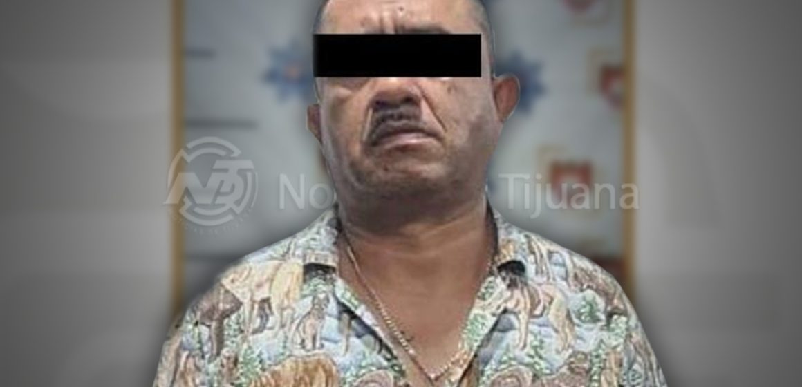 Detienen en la Zona Centro a hombre con más de 100 tarjetas bancarias y documentos ajenos