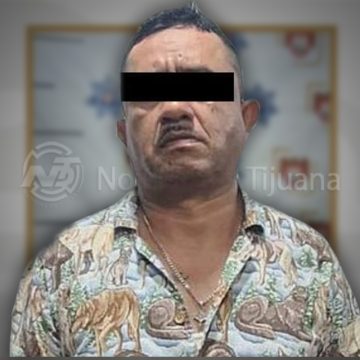 Detienen en la Zona Centro a hombre con más de 100 tarjetas bancarias y documentos ajenos