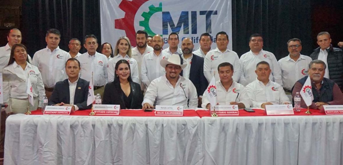 rh Leyva Pérez refuerza la independencia sindical en Baja California