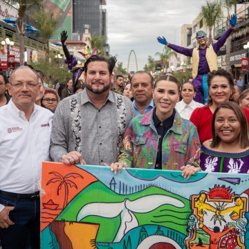 vc Inauguran primera etapa del andador peatonal en la Avenida Revolución
