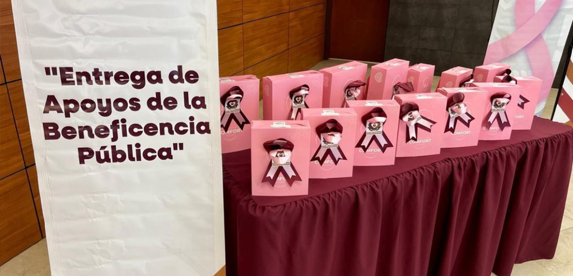 Entregan prótesis de mama a mujeres sobrevivientes de cáncer en Mexicali