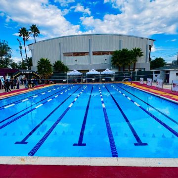 Reabren la alberca de la Unidad Deportiva Reforma tras su rehabilitación