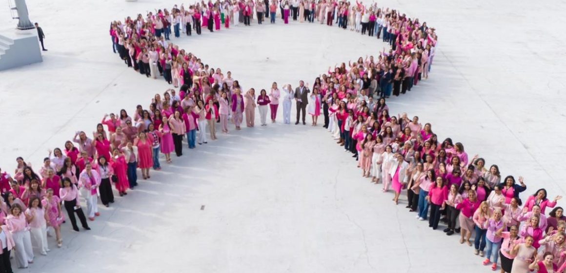 zxcd Refuerza Gobierno de Ismael Burgueño Ruiz acciones de concientización en la lucha contra el cáncer de mama