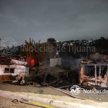 Incendio de casa de madera Cañón del Padre