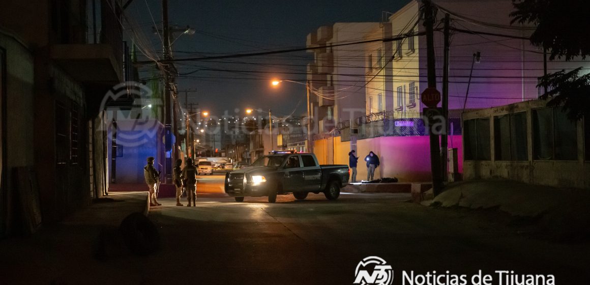 Hombre es hallado sin vida en la carretera antigua a Tecate