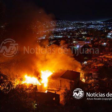 Ocho casas de madera se incendian en el cañón Rosario Castellanos