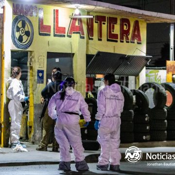 1 Ataque armado deja un muerto y un herido en llantera Tabasco en Jardines de la Mesa