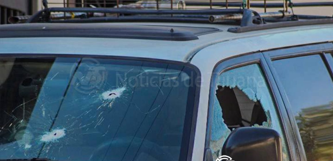 Camioneta baleada en Lomas de la Amistad; no hay heridos