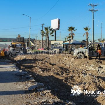 Socavón bajo el puente Simón Bolívar prolongará el caos vial por hasta tres semanas