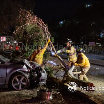 Fuerte accidente en el Libramiento Sur; responsables huyeron