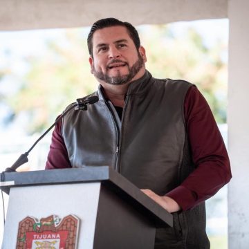 Burgueño mantiene objetivo de limpiar Tijuana: “Donde antes había basura, hoy hay progreso” 