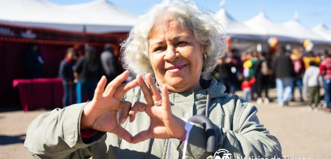 Impulsa Salud programas Violeta para la mujer