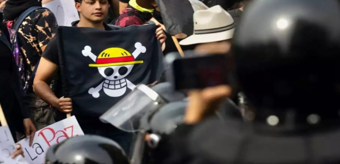 Marcha de la Generación Z provoca tensión y enfrentamientos en el Zócalo capitalino