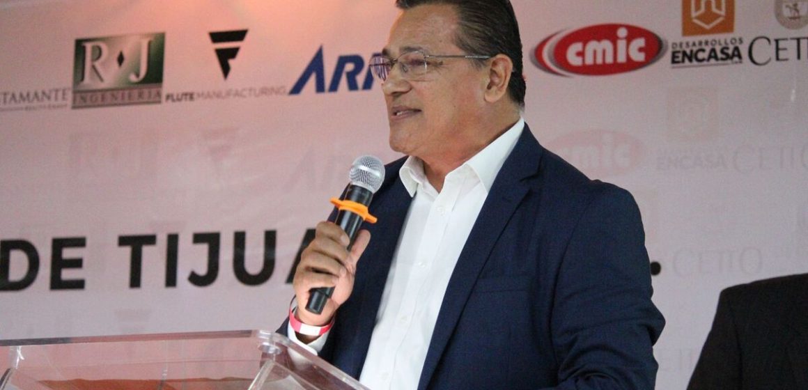 NVNV Arturo Aguirre reconoce iniciativas ciudadanas por vivienda digna y accesible en Tijuana