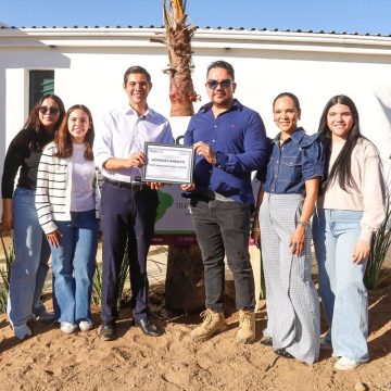 Román Cota destaca alianza entre gobierno y sector privado para embellecer Tecate