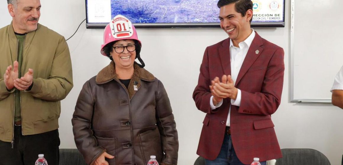 Román Cota agradece a Bomberos de Rosarito por su apoyo crucial durante incendios en Tecate
