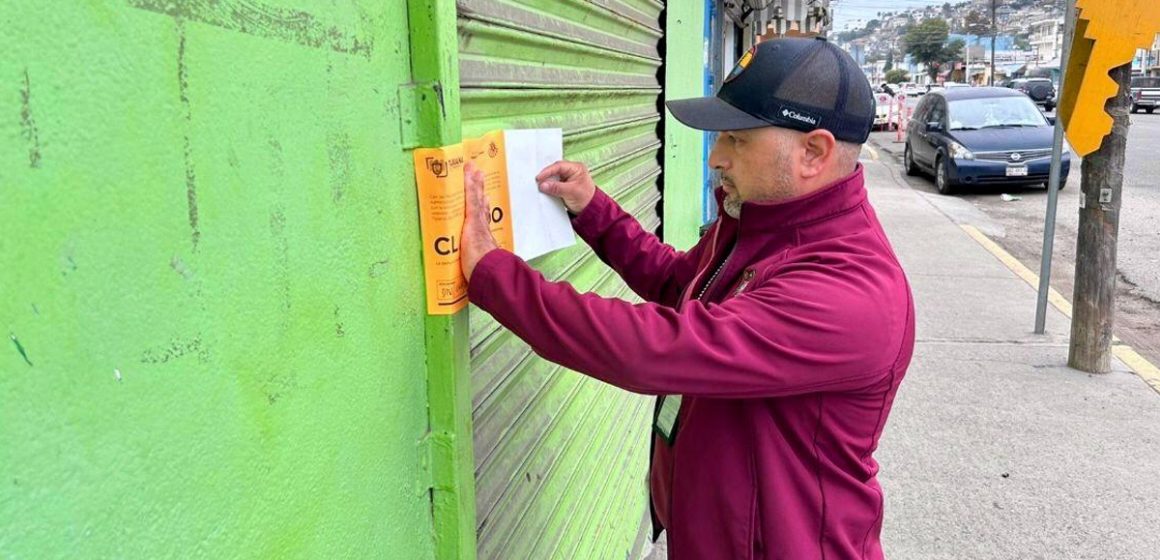 Rescata Gobierno Municipal a dos caninos que intentaban ser comercializados