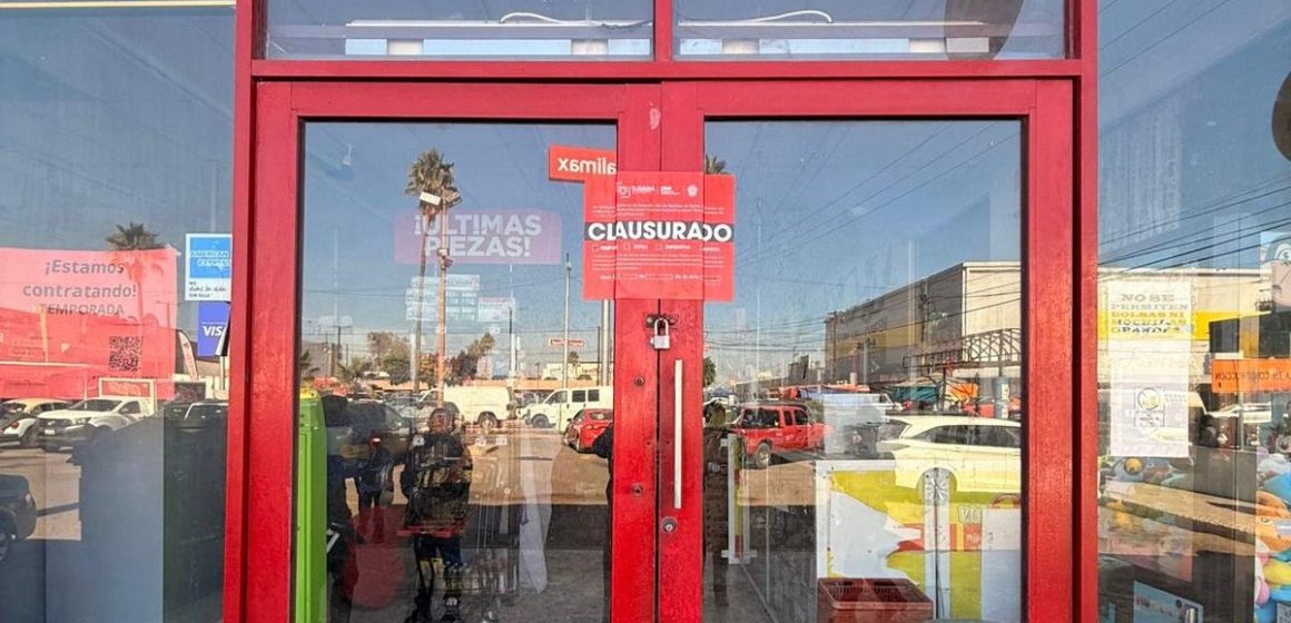 bvdf Clausuran 13 tiendas Waldo’s luego de un operativo de verificación en Tijuana