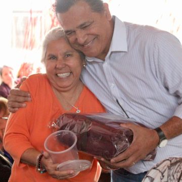 dd Regidor Arturo Aguirre fortalece la cercanía con familias de Mariano Matamoros