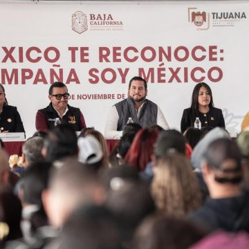 Burgueño otorga actas de nacimiento de la iniciativa “México te Reconoce: Campaña Soy México”