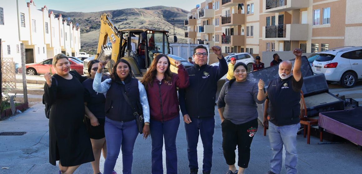 Retiran más de 80 toneladas de basura en Tijuana