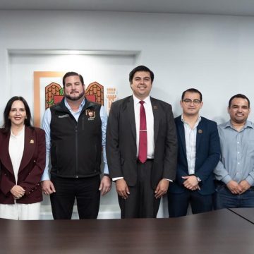 fsdf Toma protesta Ismael Burgueño a director del Instituto Municipal para la Juventud