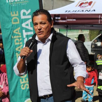 nhu Arturo Aguirre encabeza jornada de bienestar en Lomas del Valle
