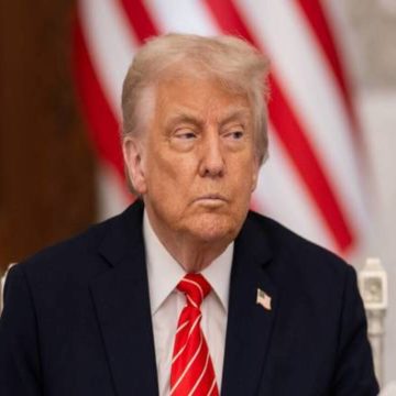 Donald Trump anuncia cierre total del espacio aéreo en Venezuela