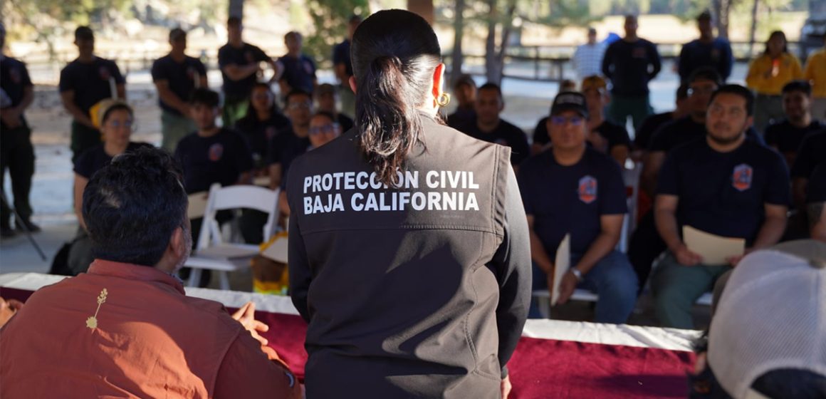 Finaliza Protección Civil BC curso contra incendios forestales