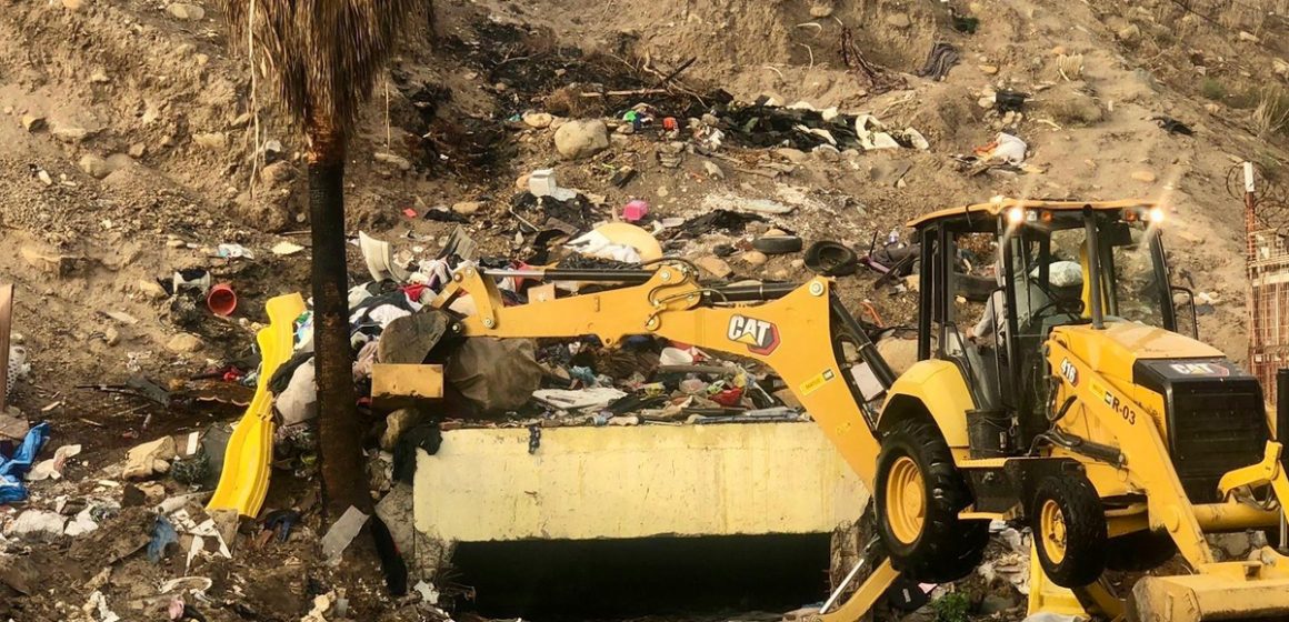 Monitorean estado de desarenadores y zonas de riesgo tras lluvias registradas en Tijuana