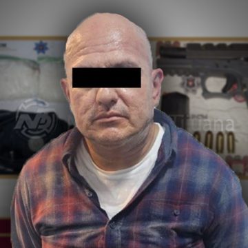 Arresta Policía Municipal a hombre armado y asegura cerca de dos kilos de “cristal”