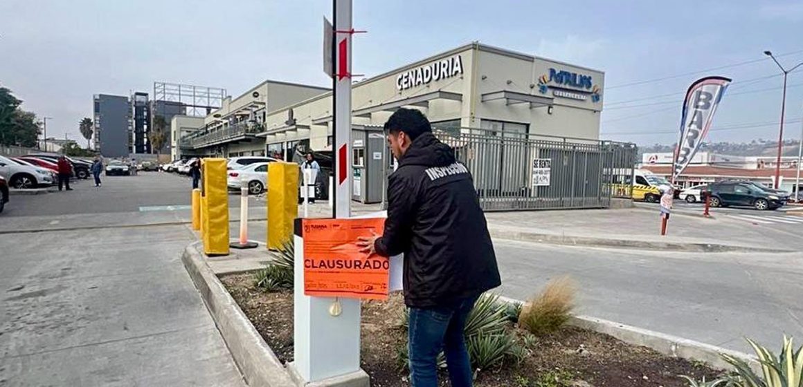 Clausuran 28 estacionamientos por irregularidades en documentación y seguridad