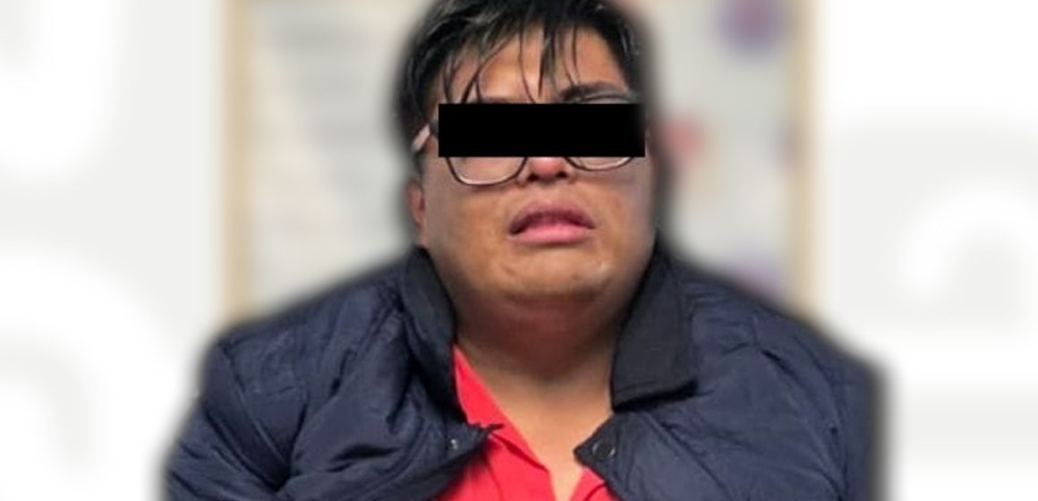 Arrestan a hombre señalado por robos a tiendas de autoservicio