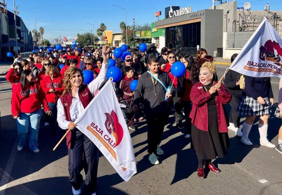 Realizan caminata y feria de derechos humanos para personas con discapacidad