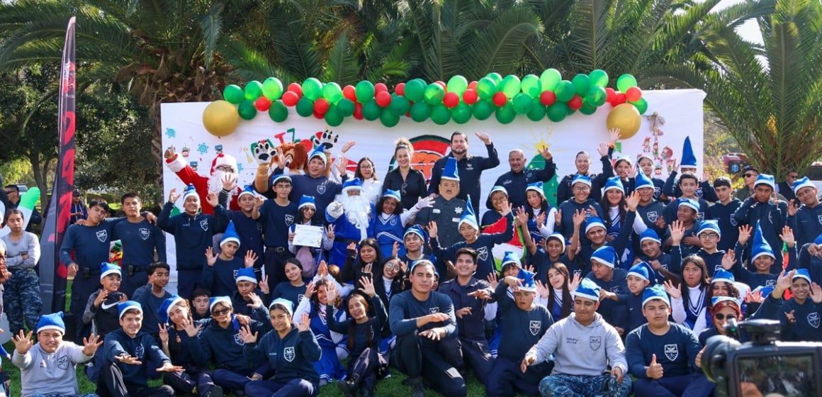 Conviven Policía Juvenil de Tijuana en posada 2025