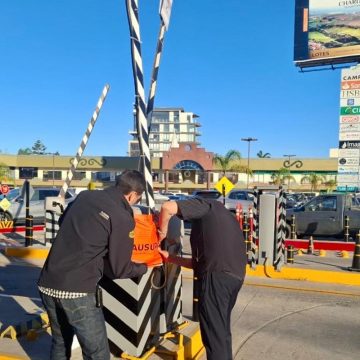 1 Continúan operativos en estacionamientos de plazas comerciales de Tijuana