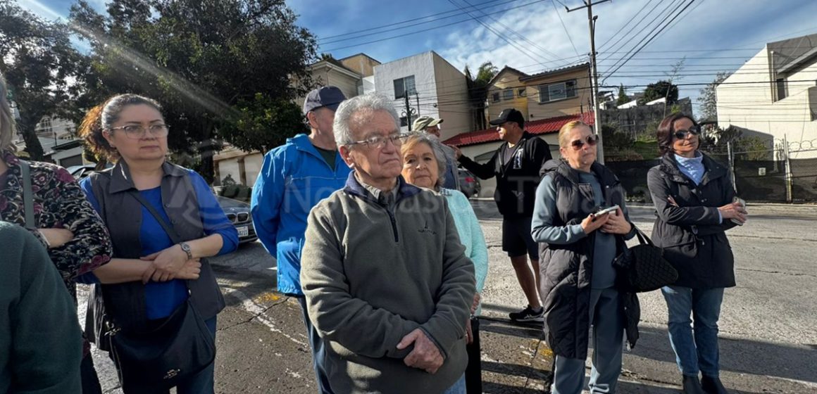 Más de 52 horas sin luz desesperan a vecinos de Chapultepec Novena Sección