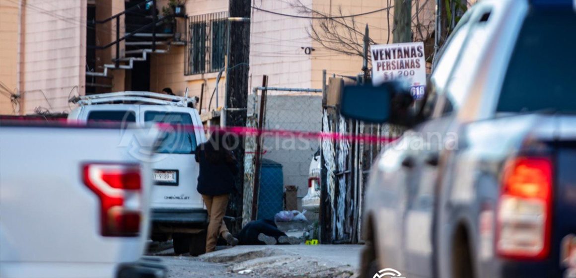 Sujeto asesina a mujer tras comprarle envoltorios de “cristal” en Infonavit Latinos