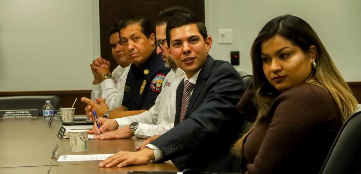 598833044_1467682915116561_4398469849949484429_n Román Cota refuerza la seguridad en Tecate con el operativo Navidad Segura