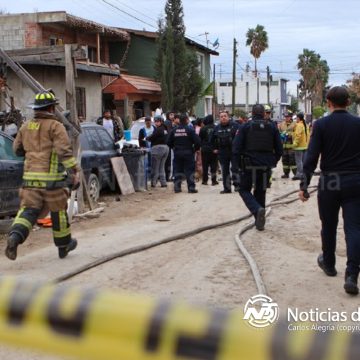 Regresa a su casa en llamas para salvar a su esposa; el incendio cobra la vida de ambos