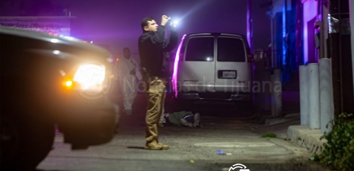 8 Vecinos de la colonia México localizan a hombre amarrado de pies y manos